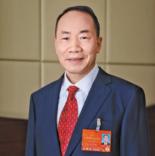 【兩會】國網(wǎng)黑龍江省電力有限公司董事長、黨委書記李永萊：扛牢保供電政治責(zé)任 推動能源綠色低碳轉(zhuǎn)型