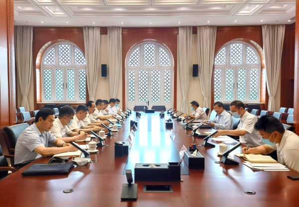 丁焰章拜訪國家能源局黨組書記、局長章建華