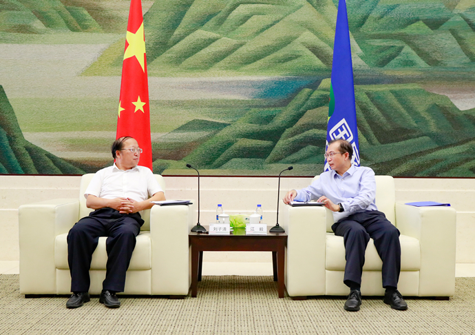國家電投總經(jīng)理、黨組副書記江毅會見湖北省武漢市委常委、武漢經(jīng)開區(qū)工委書記劉子清