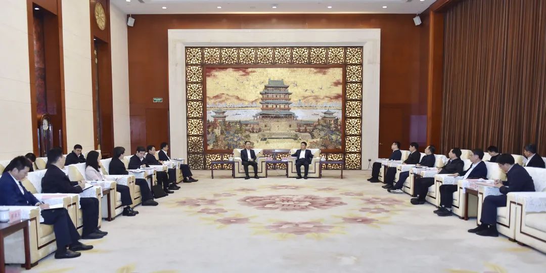 大唐集團(tuán)有限公司黨組書記、董事長(zhǎng)鄒磊拜會(huì)江西省省長(zhǎng)葉建春