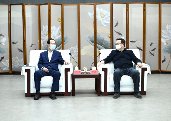 丁焰章與雄安新區(qū)黨工委書記、管委會主任張國華會談