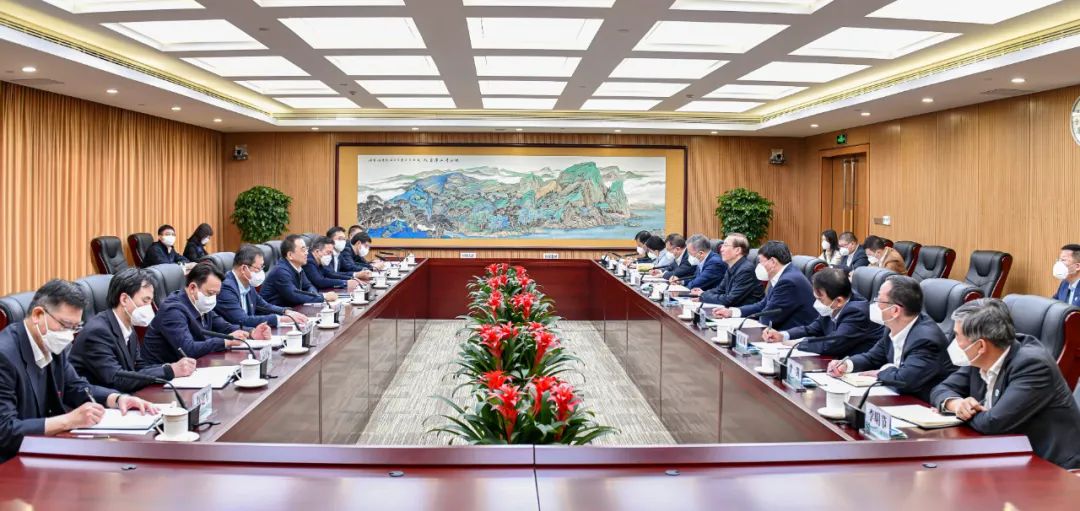 鄒磊、劉明勝與國家電網(wǎng)董事長辛保安、總經(jīng)理張智剛會談