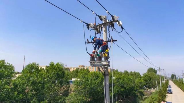 國網(wǎng)安陽供電公司一次綜合檢修力?！?年0跳”