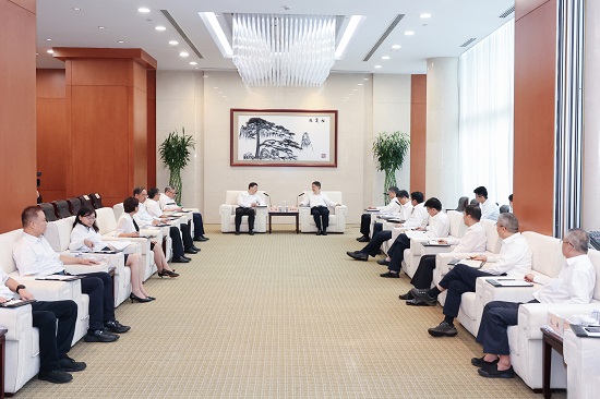 華能集團黨組書記、董事長溫樞剛會見山西省委常委、太原市委書記韋韜
