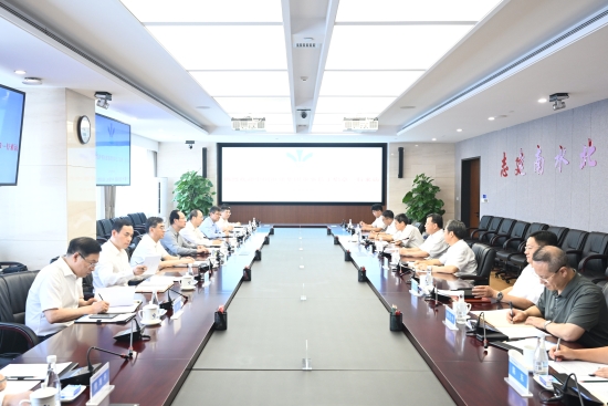 中國電建黨委書記、董事長丁焰章與中國南水北調(diào)集團黨組書記、董事長蔣旭光會談