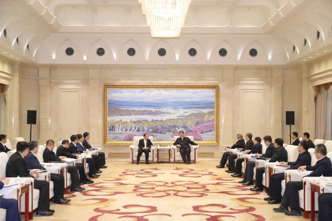 華電集團黨組書記、董事長江毅拜會新疆維吾爾自治區(qū)主要領導