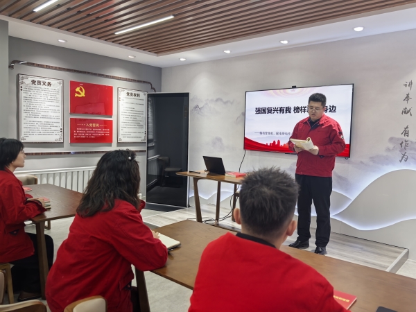 內(nèi)蒙古電力集團烏海供電公司聯(lián)合支部： 學習北疆楷模，榜樣就在身邊