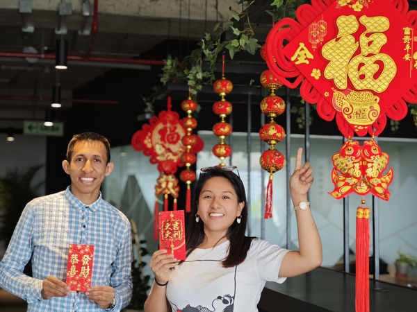 【新春走基層】濃濃年味暖人心，海外職工共迎春