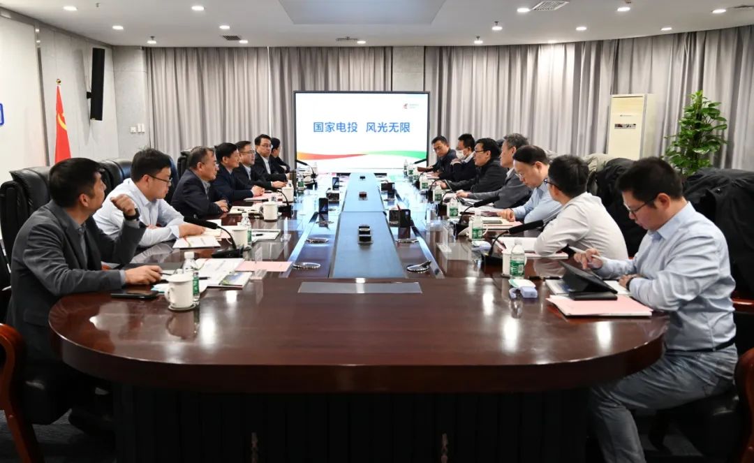 黃河水電公司黨委書記、董事長姚小彥會見國核電力院黨委書記、董事長李啟釗