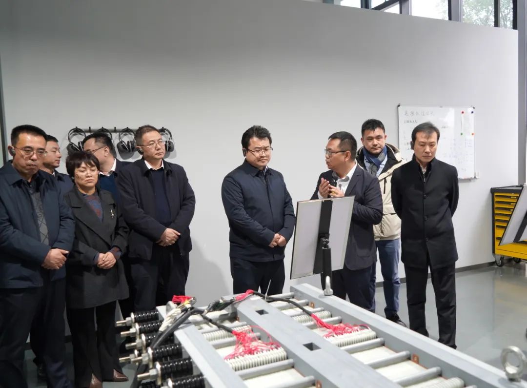 慶陽市委常委、西峰區(qū)委書記孔衛(wèi)濤一行考察寰